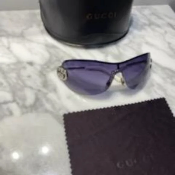 Gucci sunglasses - Picture 8 of 13
